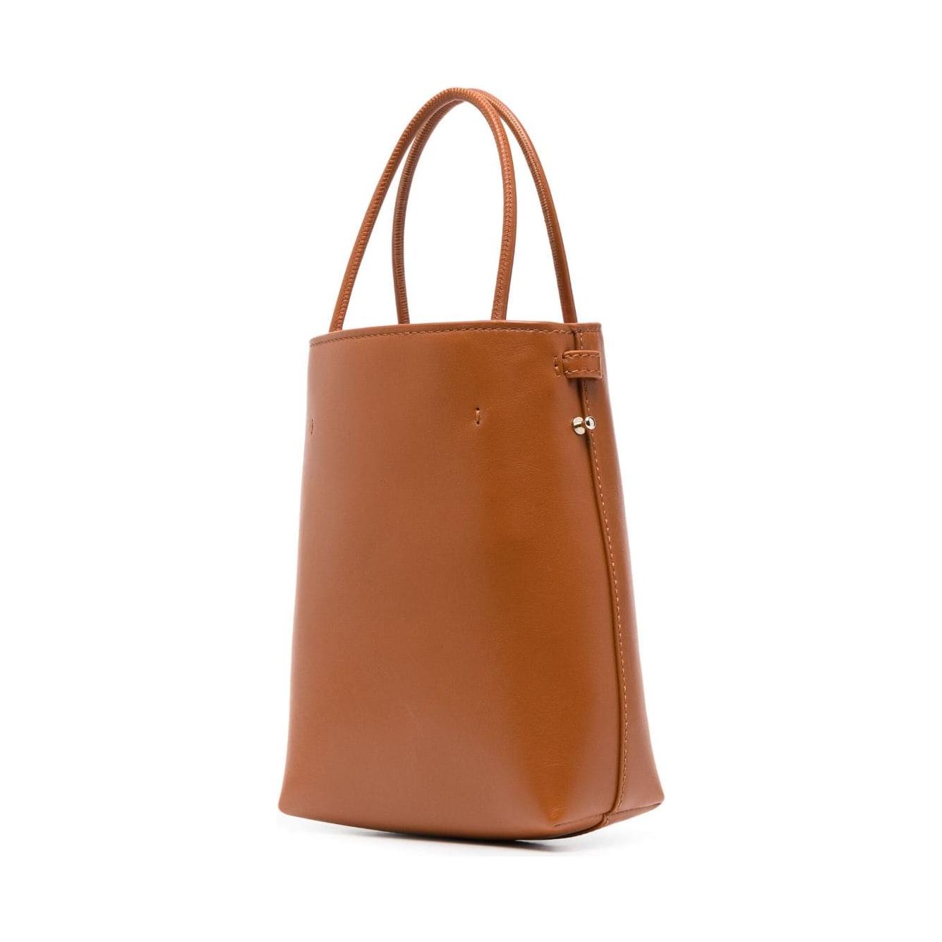 Chloè Bags.. Brown Shoulder Chloè