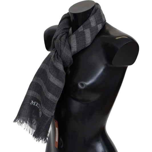 Missoni Elegant Unisex Wool Scarf with Logo Embroidery Missoni