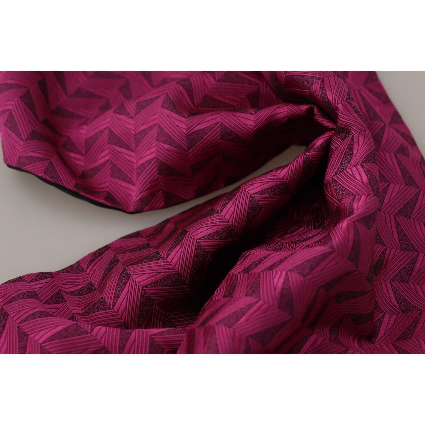 Dolce & Gabbana Elegant Magenta Silk Men's Scarf Wrap Dolce & Gabbana